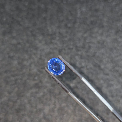 GIA Certified 5.60 cts. No Heat Blue Sapphire (Sri Lankan/Ceylon) Loupe Clean Loose Stone LS25