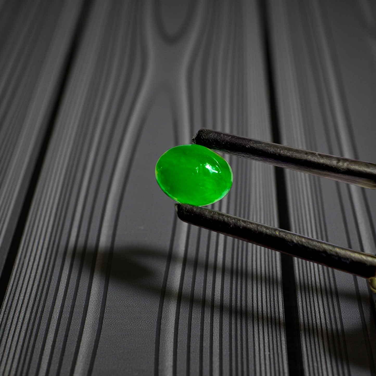 Certified MADE IN JAPAN 1.175 cts. Bright Imperial Green Burmese A-Jadeite Oval Cabochon Loose Stone LS28