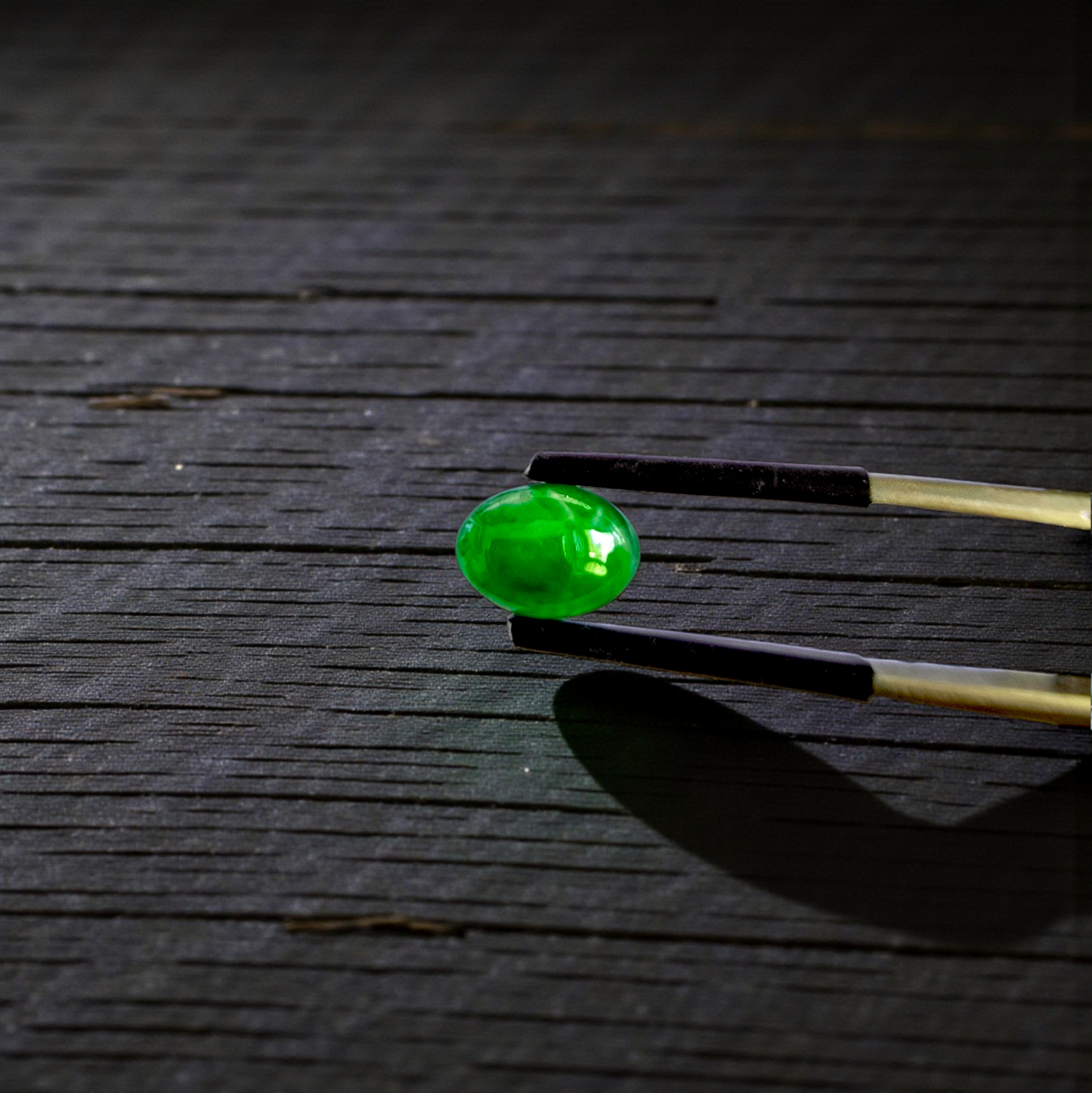 Certified MADE IN JAPAN 2.192 cts. Bright Imperial Green Burmese A-Jadeite Oval Cabochon Loose Stone LS30