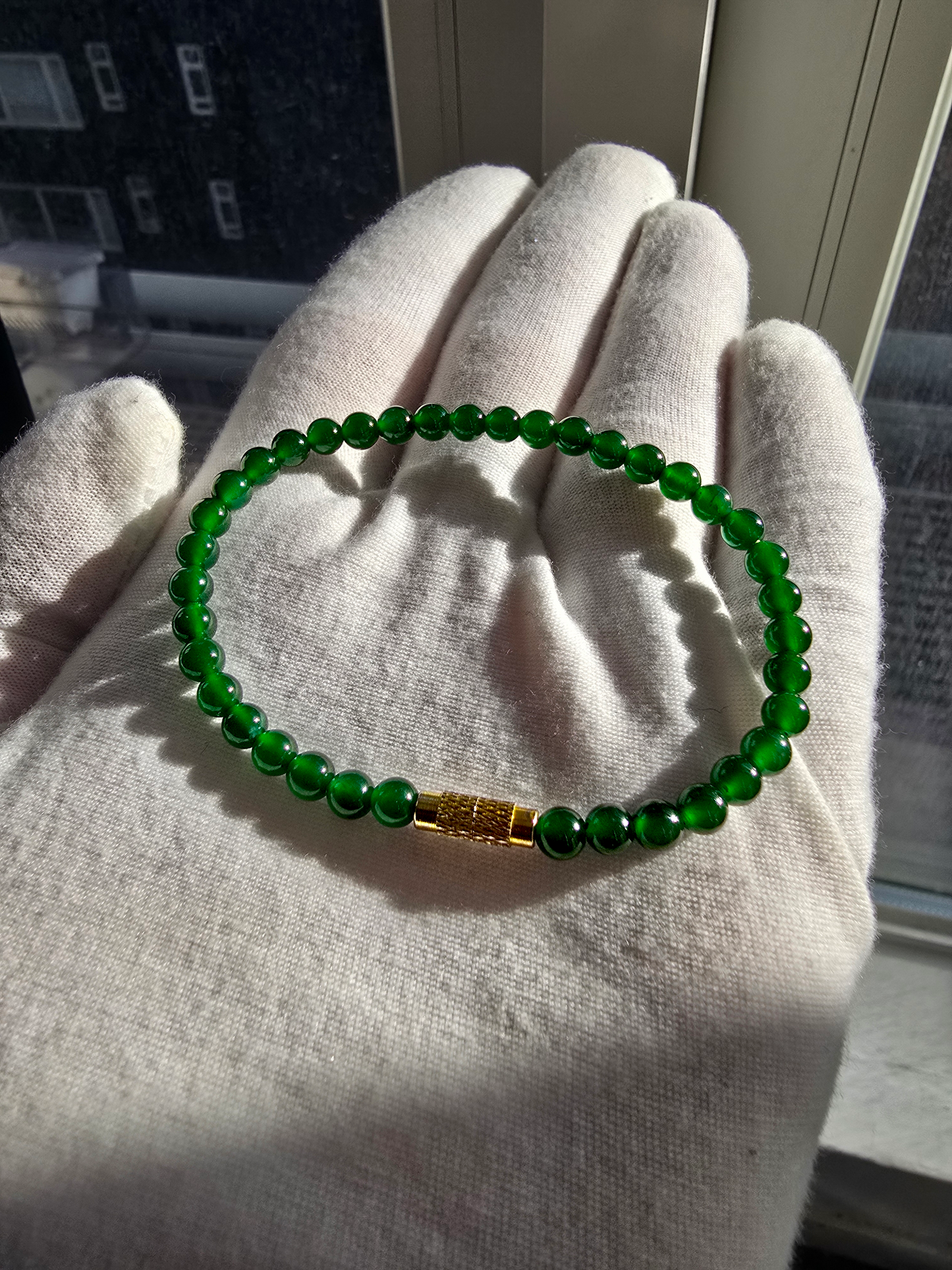 Certified Imperial Japanese Green Burmese A-Jade Beaded Bracelet (MADE IN JAPAN) (4.50 mm Each x 38 beads) 05041 (With Sterling Silver 925)