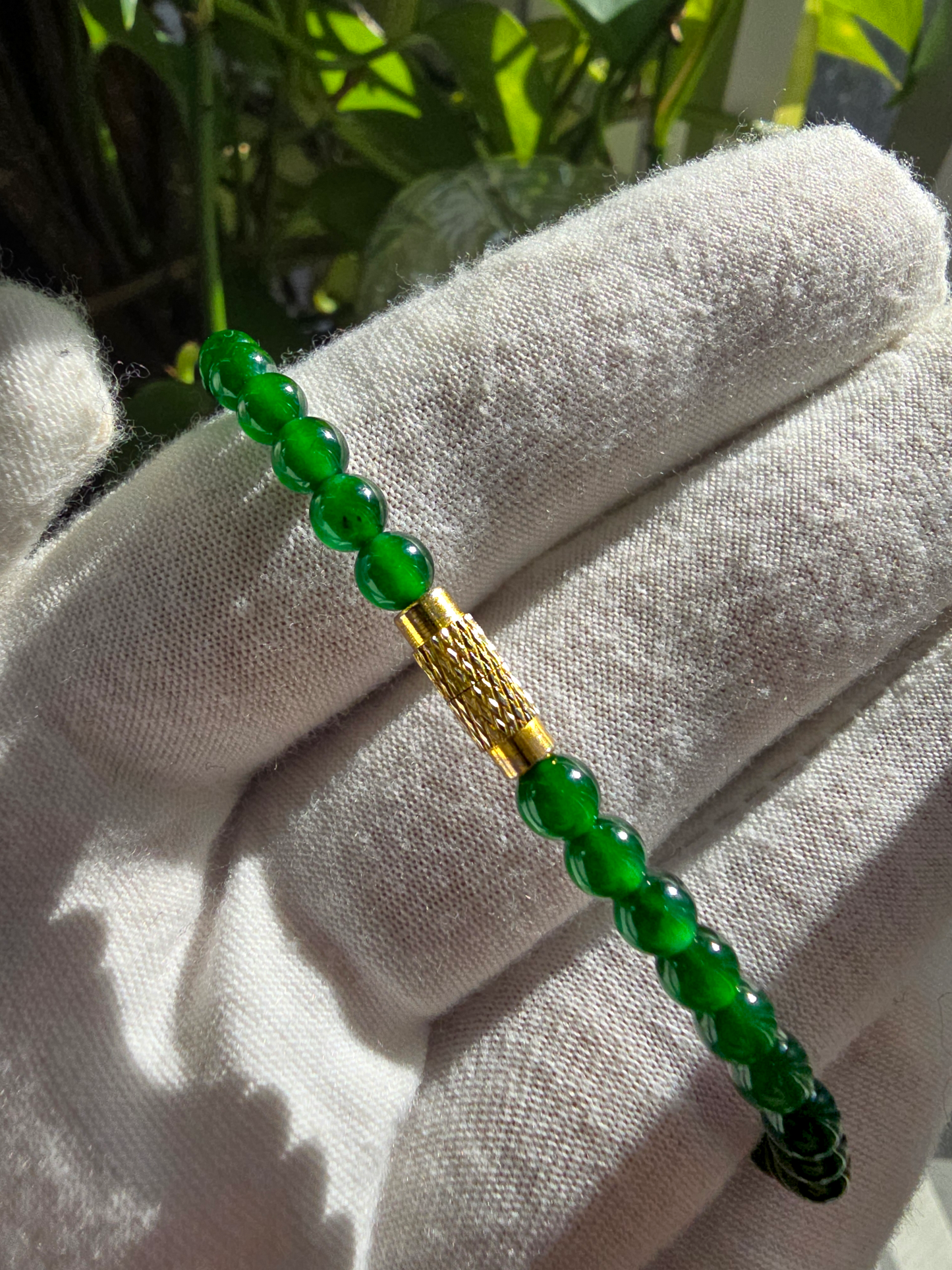 Certified Imperial Japanese Green Burmese A-Jade Beaded Bracelet (MADE IN JAPAN) (4.50 mm Each x 38 beads) 05041 (With Sterling Silver 925)