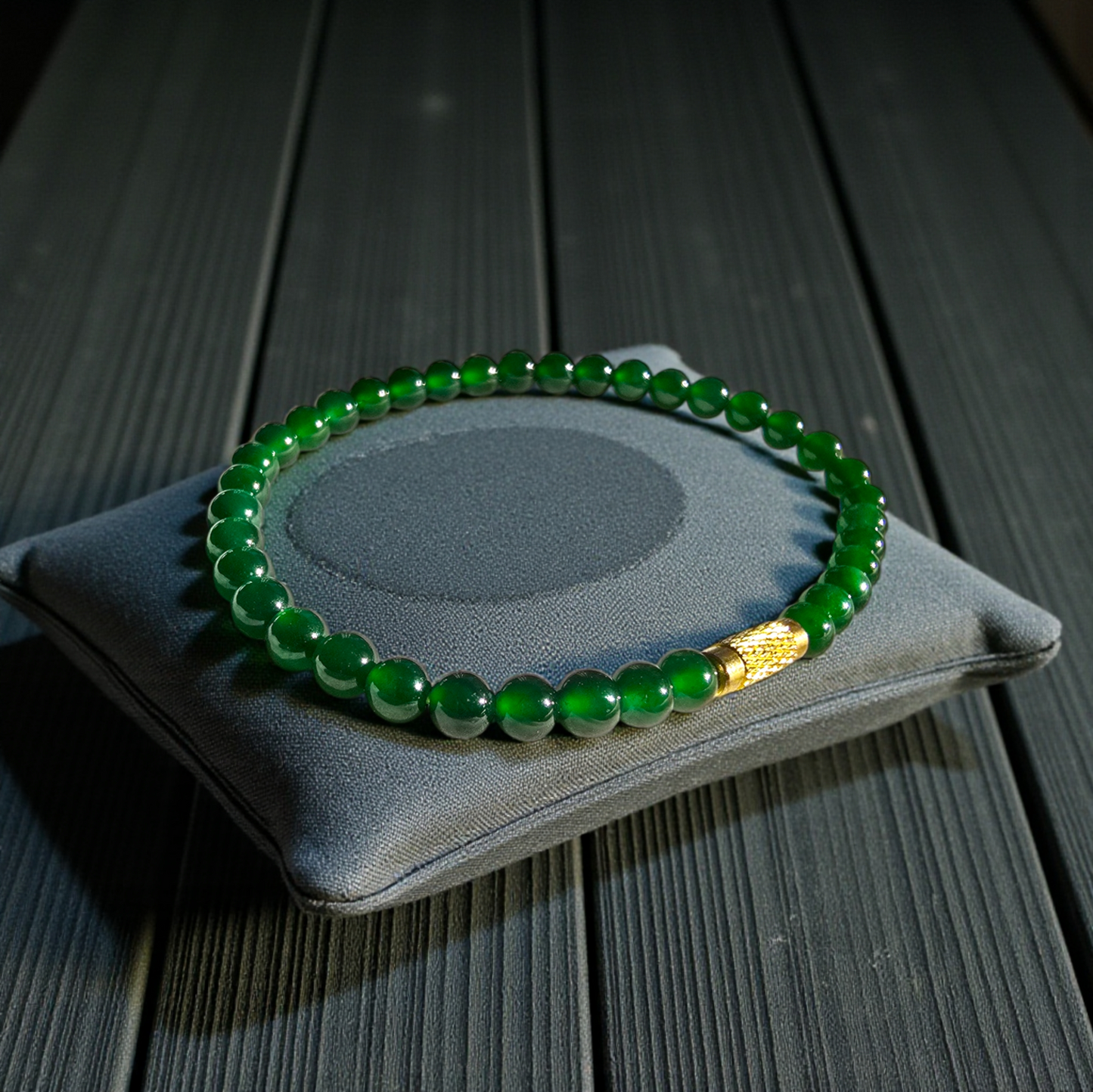 Certified Imperial Japanese Green Burmese A-Jade Beaded Bracelet (MADE IN JAPAN) (4.50 mm Each x 38 beads) 05041 (With Sterling Silver 925)