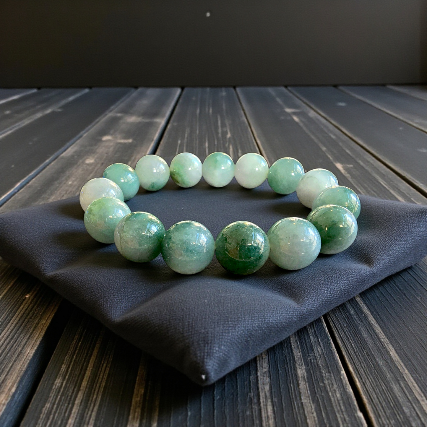 Certified Japanese Green Burmese A-Jade Beaded Bracelet (MADE IN JAPAN) (14 mm Each x 15 beads) 05042