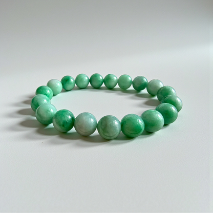 Certified Japanese Bright Green Burmese A-Jade Beaded Bracelet (MADE IN JAPAN) (10.50 mm Each x 19 beads) 05043