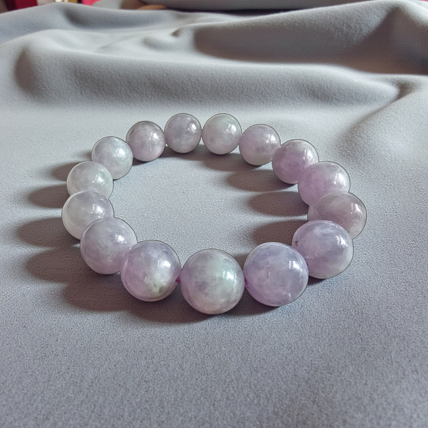Certified Japanese Pale Lavender Burmese A-Jade Beaded Bracelet (MADE IN JAPAN) (12.50 mm Each x 15 beads) 05044