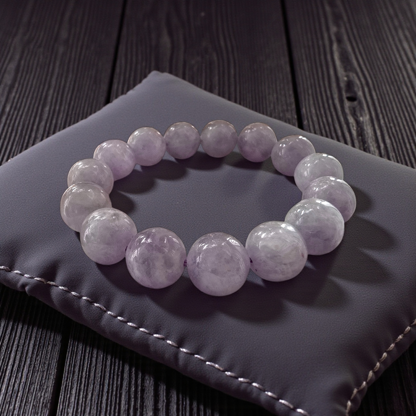 Certified Japanese Pale Lavender Burmese A-Jade Beaded Bracelet (MADE IN JAPAN) (12.50 mm Each x 15 beads) 05045