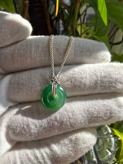 Niseko Round Burmese A-Jadeite 15.00 mm Donut Charm Pendant (with 18K White Gold and White Diamonds) - Certified