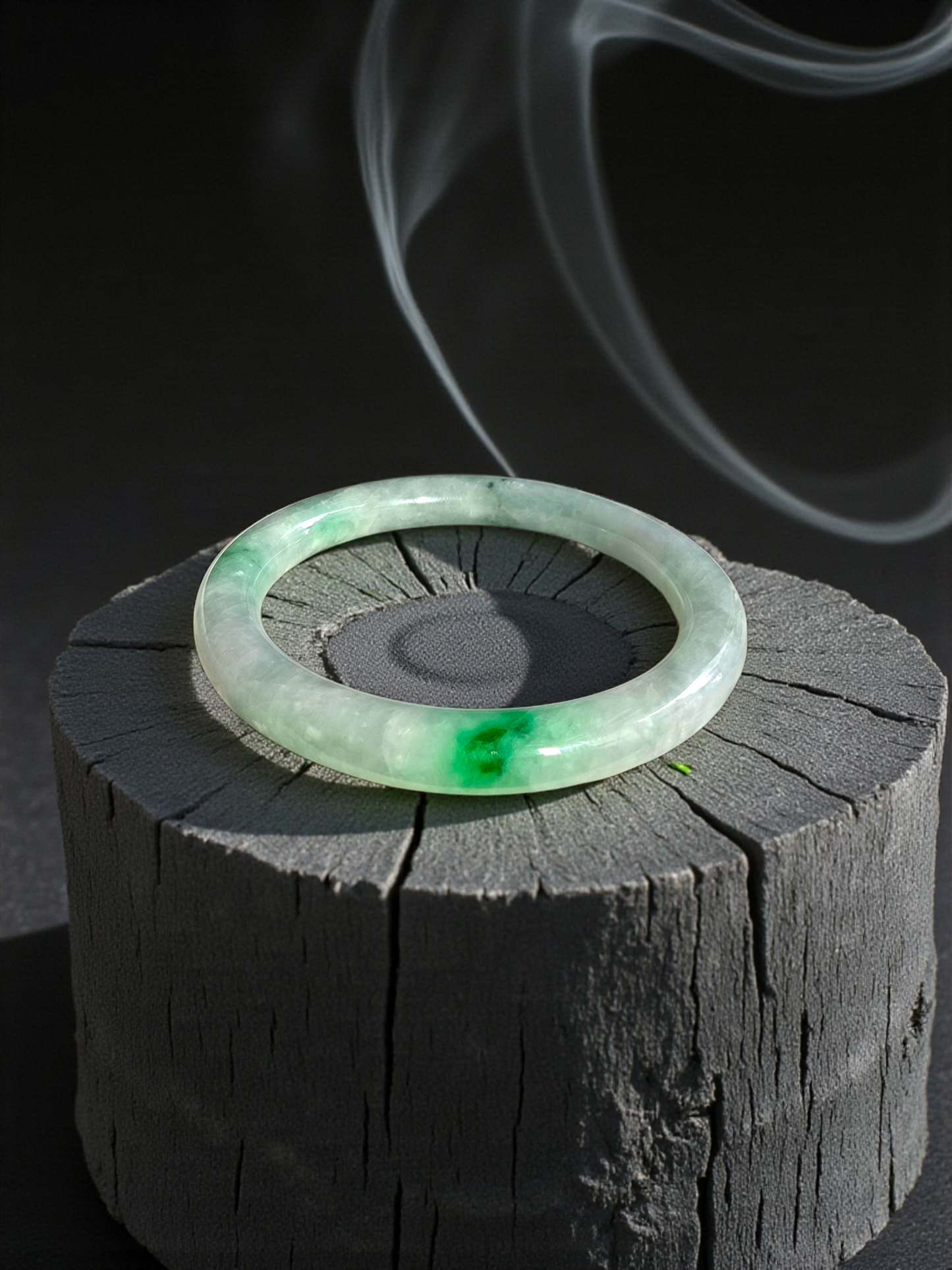 Earth's (MADE IN JAPAN) Burmese Green A-Jade Round Bangle Bracelet - Certified 08833