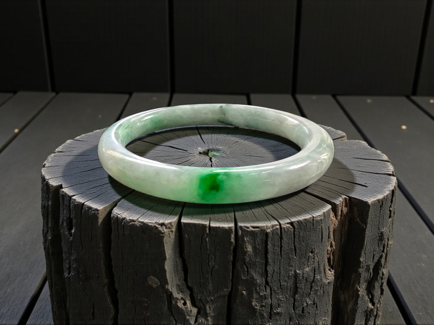 Earth's (MADE IN JAPAN) Burmese Green A-Jade Round Bangle Bracelet - Certified 08833