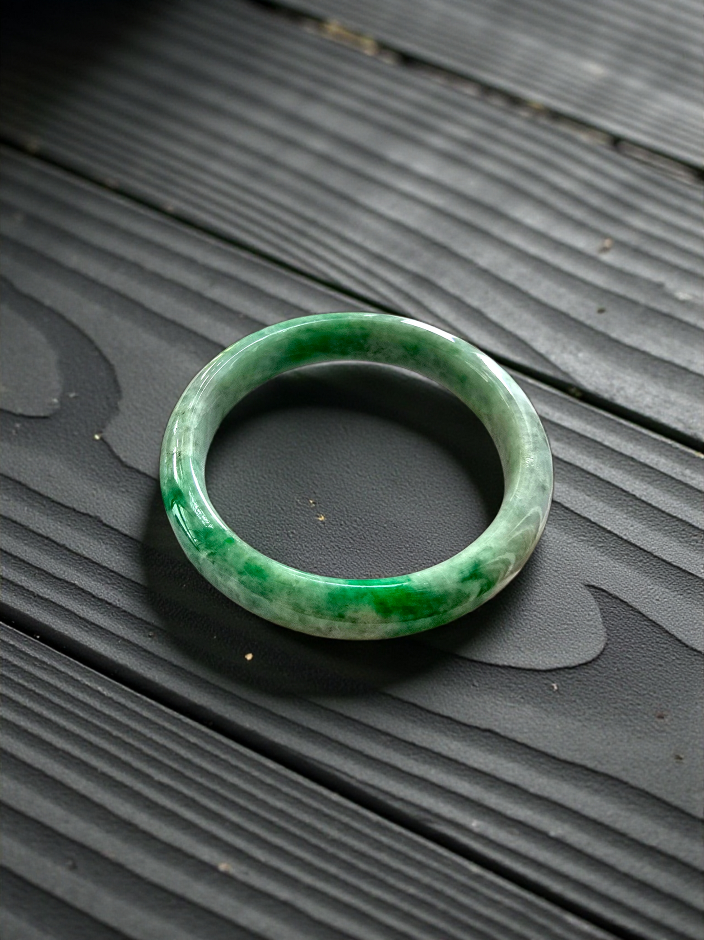 Earth's (MADE IN JAPAN) Burmese Green A-Jade Round Bangle Bracelet - Certified 08834