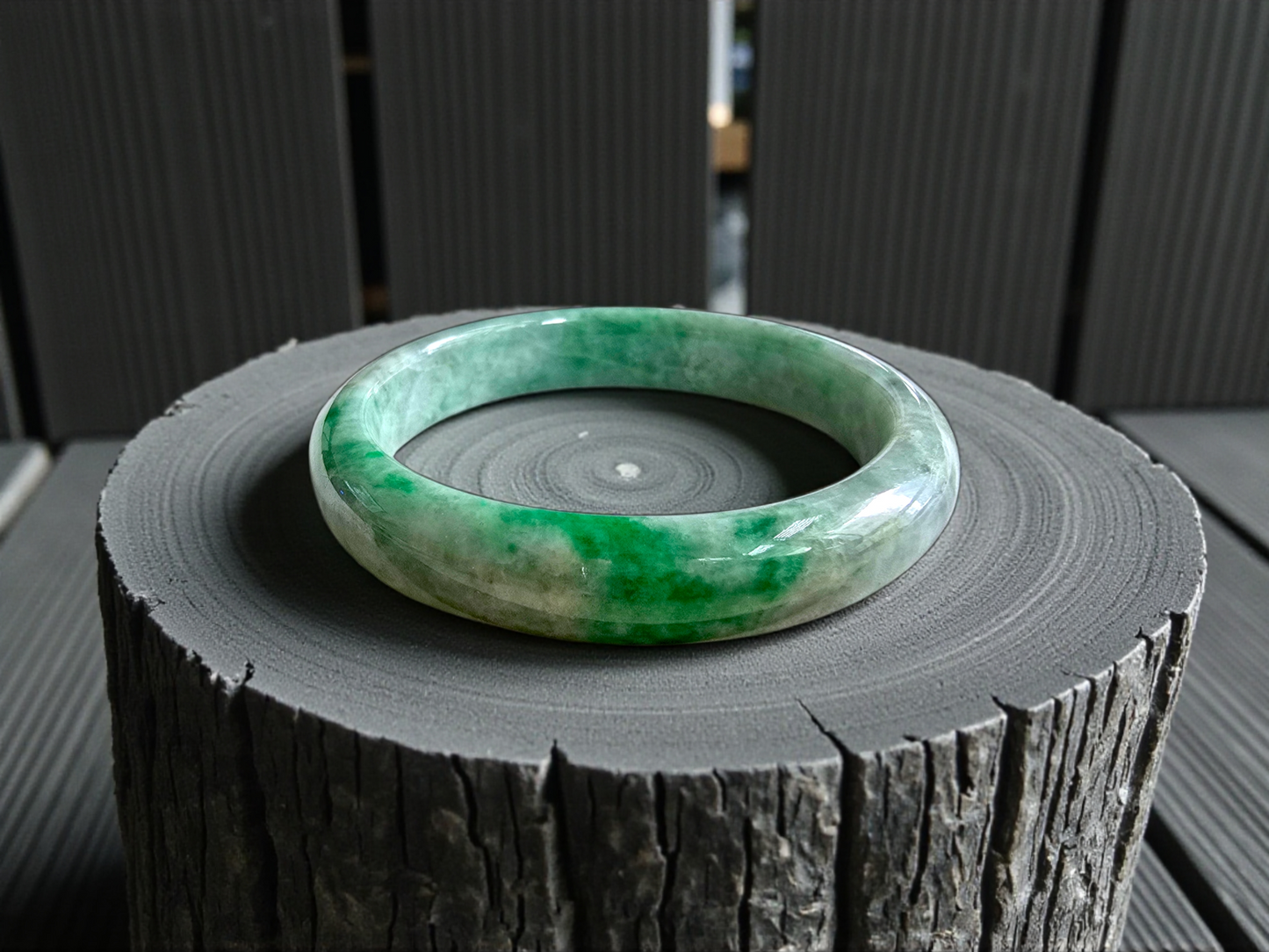Earth's (MADE IN JAPAN) Burmese Green A-Jade Round Bangle Bracelet - Certified 08834