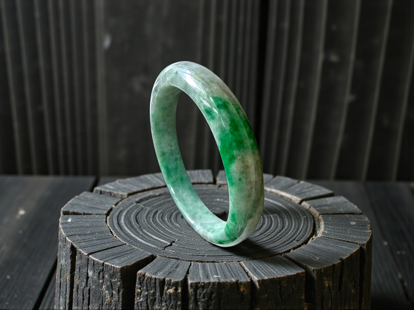 Earth's (MADE IN JAPAN) Burmese Green A-Jade Round Bangle Bracelet - Certified 08834