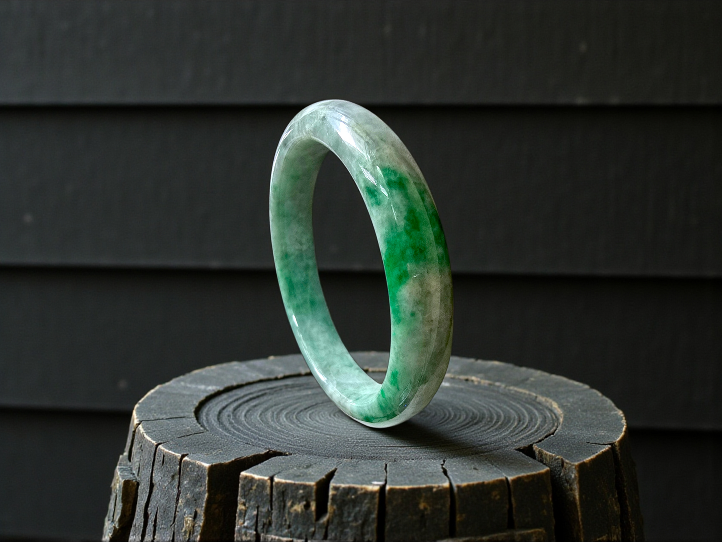 Earth's (MADE IN JAPAN) Burmese Green A-Jade Round Bangle Bracelet - Certified 08834