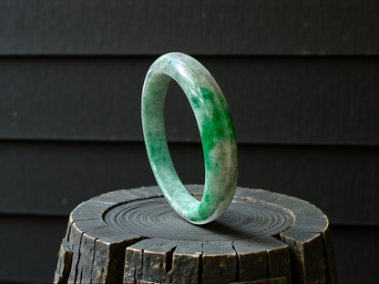 Earth's (MADE IN JAPAN) Burmese Green A-Jade Round Bangle Bracelet - Certified 08834