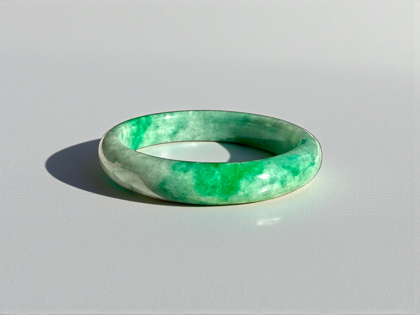 Earth's (MADE IN JAPAN) Burmese Green A-Jade Round Bangle Bracelet - Certified 08835