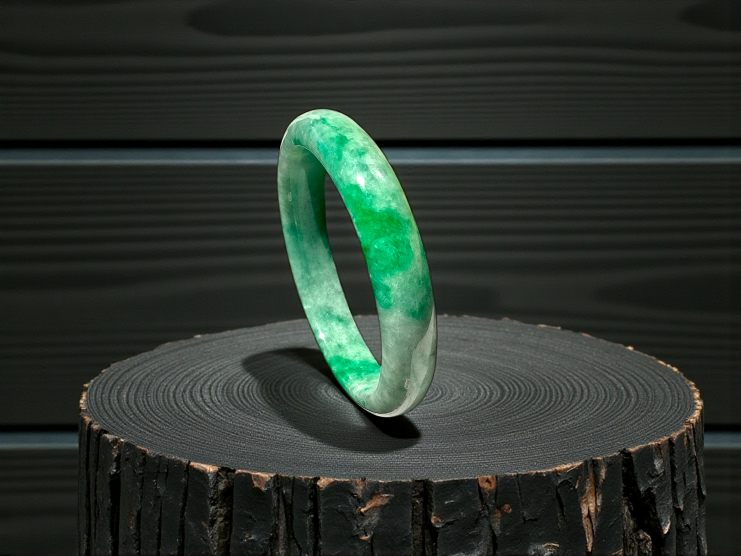 Earth's (MADE IN JAPAN) Burmese Green A-Jade Round Bangle Bracelet - Certified 08835