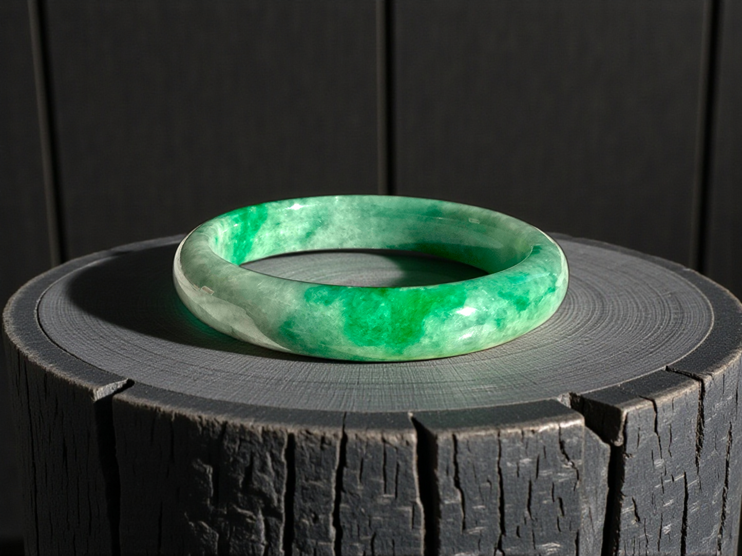 Earth's (MADE IN JAPAN) Burmese Green A-Jade Round Bangle Bracelet - Certified 08835