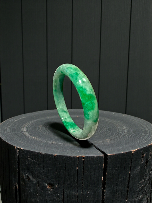 Earth's (MADE IN JAPAN) Burmese Green A-Jade Round Bangle Bracelet - Certified 08835