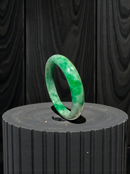 Earth's (MADE IN JAPAN) Burmese Green A-Jade Round Bangle Bracelet - Certified 08835