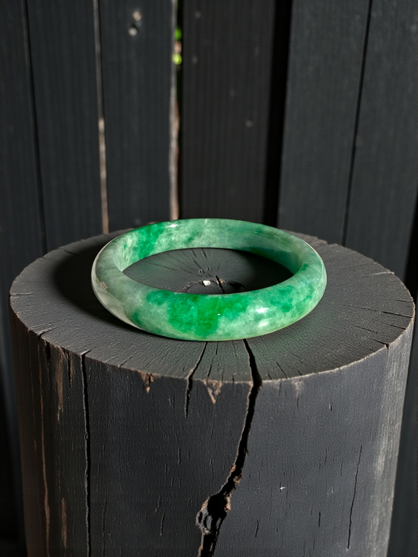 Earth's (MADE IN JAPAN) Burmese Green A-Jade Round Bangle Bracelet - Certified 08835