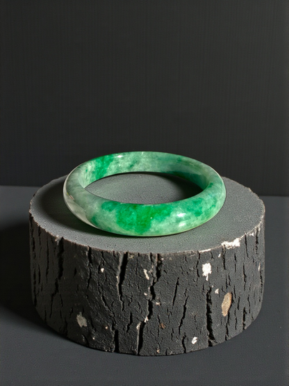 Earth's (MADE IN JAPAN) Burmese Green A-Jade Round Bangle Bracelet - Certified 08835