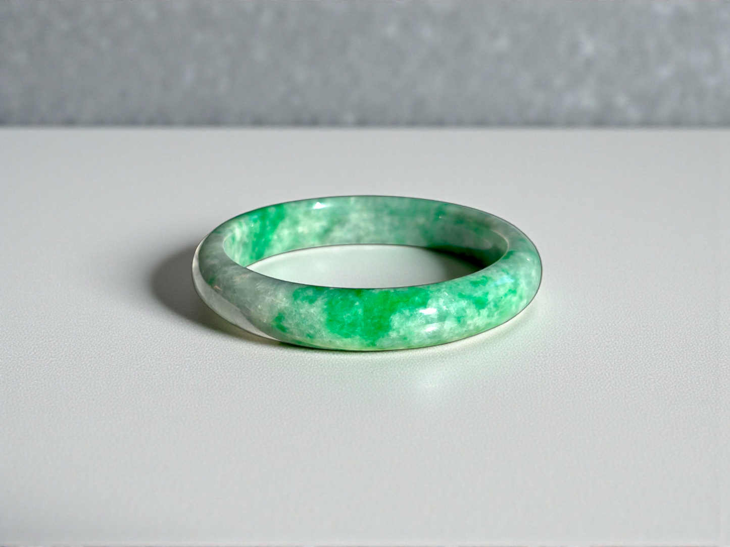 Earth's (MADE IN JAPAN) Burmese Green A-Jade Round Bangle Bracelet - Certified 08835