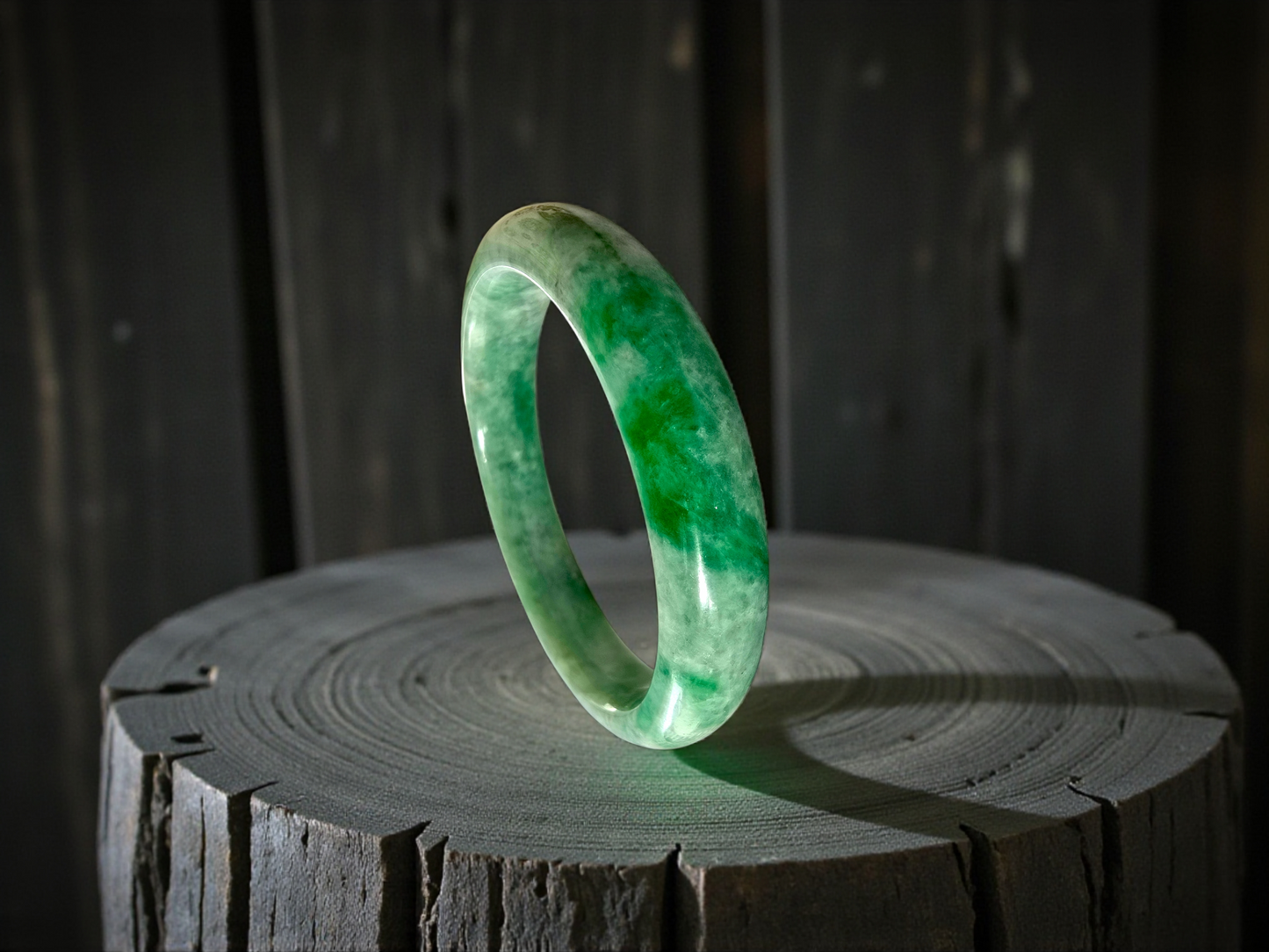 Earth's (MADE IN JAPAN) Burmese Green A-Jade Round Bangle Bracelet - Certified 08836