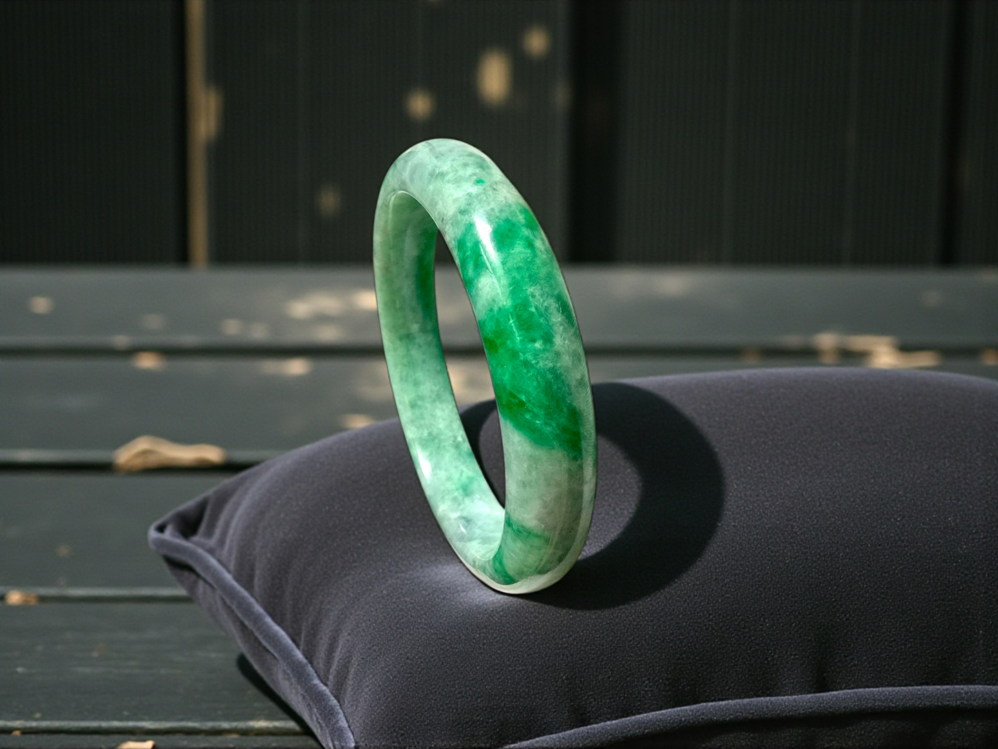 Earth's (MADE IN JAPAN) Burmese Green A-Jade Round Bangle Bracelet - Certified 08836