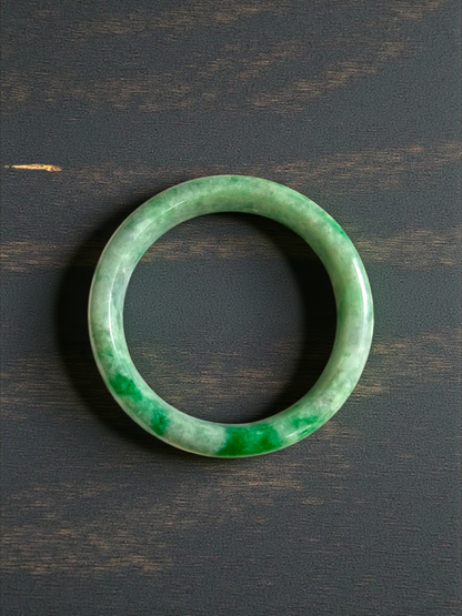 Earth's (MADE IN JAPAN) Burmese Green A-Jade Round Bangle Bracelet - Certified 08836