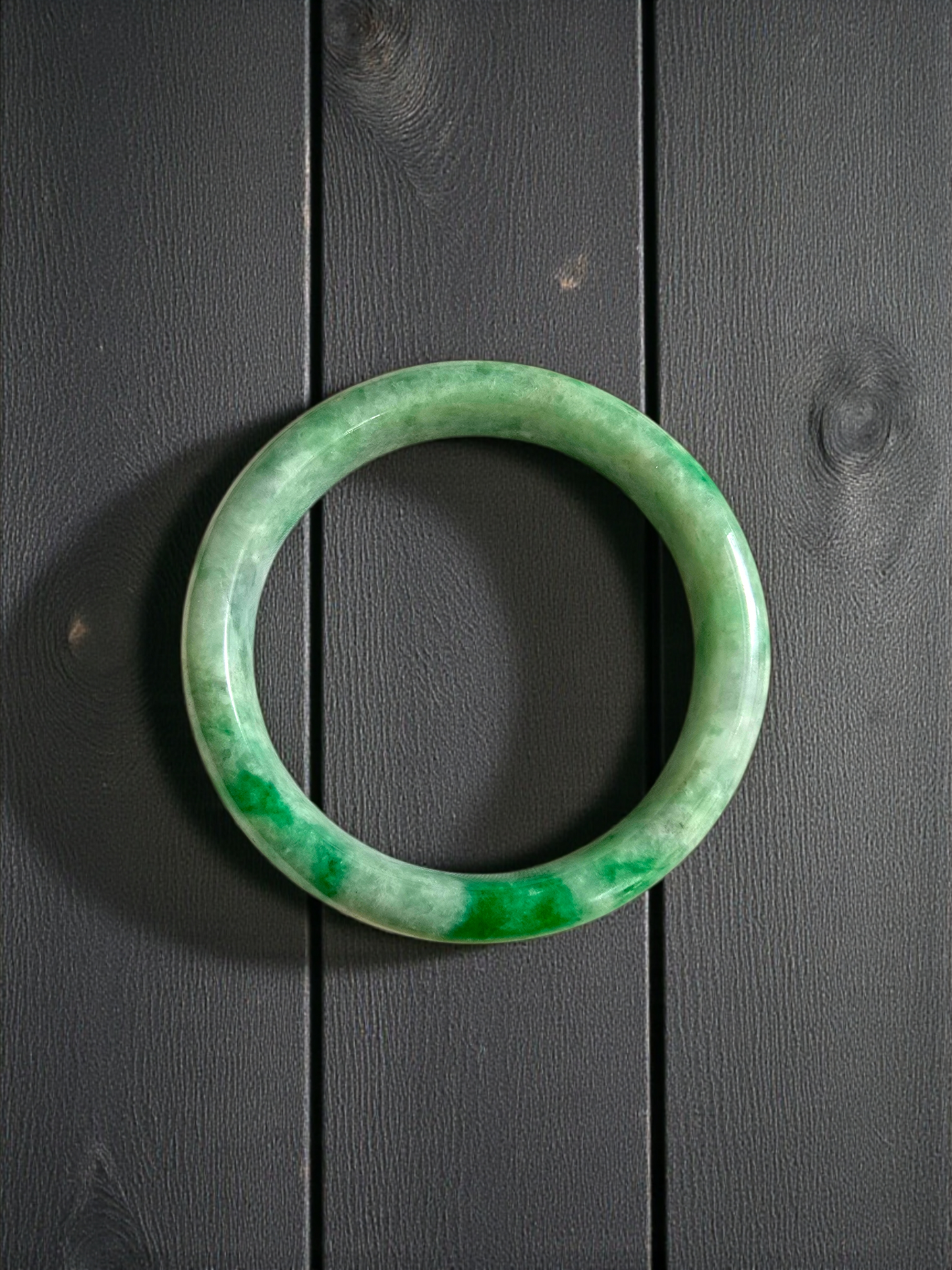 Earth's (MADE IN JAPAN) Burmese Green A-Jade Round Bangle Bracelet - Certified 08836