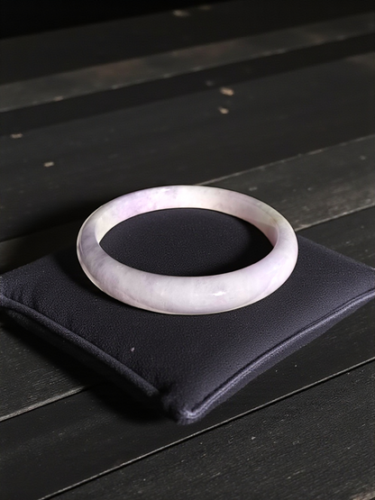 Earth's (MADE IN JAPAN) Burmese Pale Lavender A-Jade Round Bangle Bracelet - Certified 08838