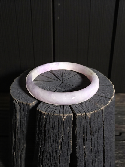 Earth's (MADE IN JAPAN) Burmese Pale Lavender A-Jade Round Bangle Bracelet - Certified 08838
