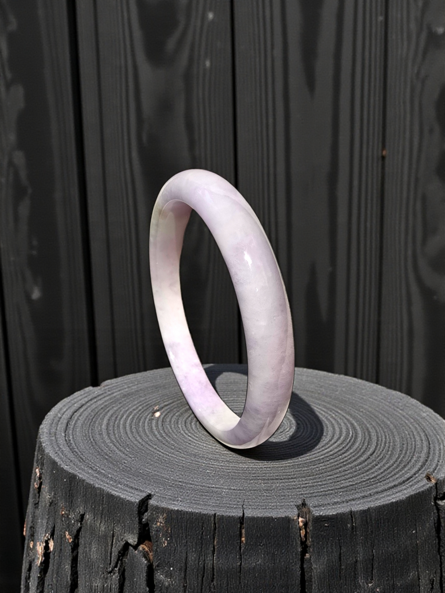 Earth's (MADE IN JAPAN) Burmese Pale Lavender A-Jade Round Bangle Bracelet - Certified 08838