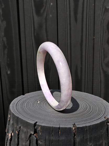 Earth's (MADE IN JAPAN) Burmese Pale Lavender A-Jade Round Bangle Bracelet - Certified 08838