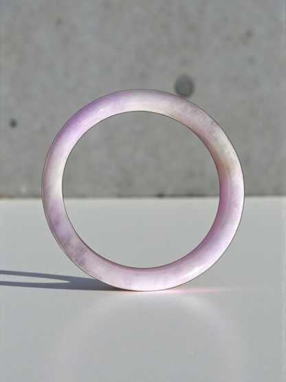 Earth's (MADE IN JAPAN) Burmese Pale Lavender A-Jade Round Bangle Bracelet - Certified 08838