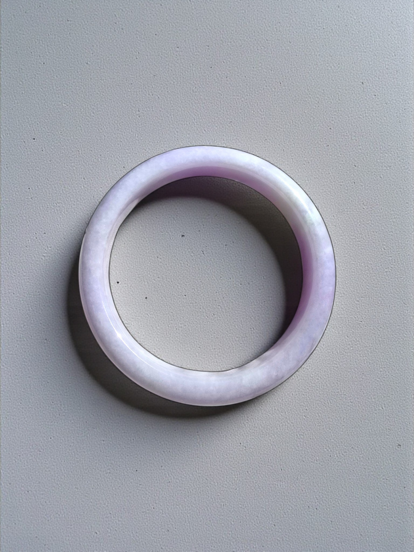Earth's (MADE IN JAPAN) Burmese Lavender A-Jade Round Bangle Bracelet - Certified 08839