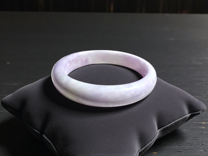 Earth's (MADE IN JAPAN) Burmese Lavender A-Jade Round Bangle Bracelet - Certified 08839