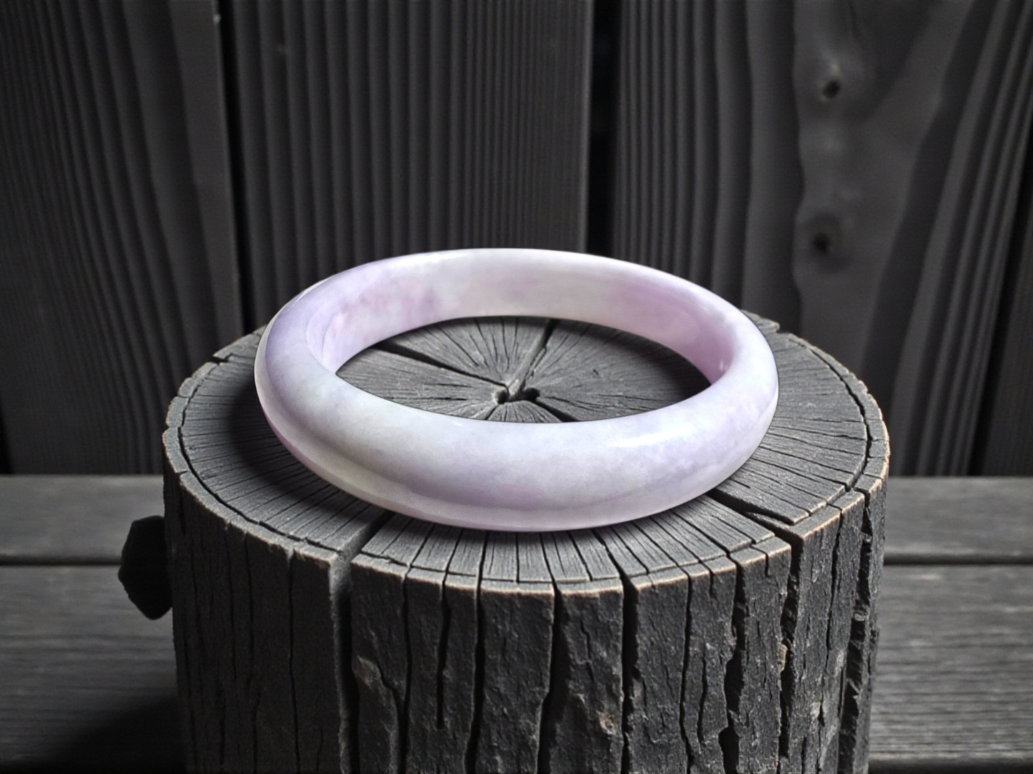 Earth's (MADE IN JAPAN) Burmese Lavender A-Jade Round Bangle Bracelet - Certified 08839