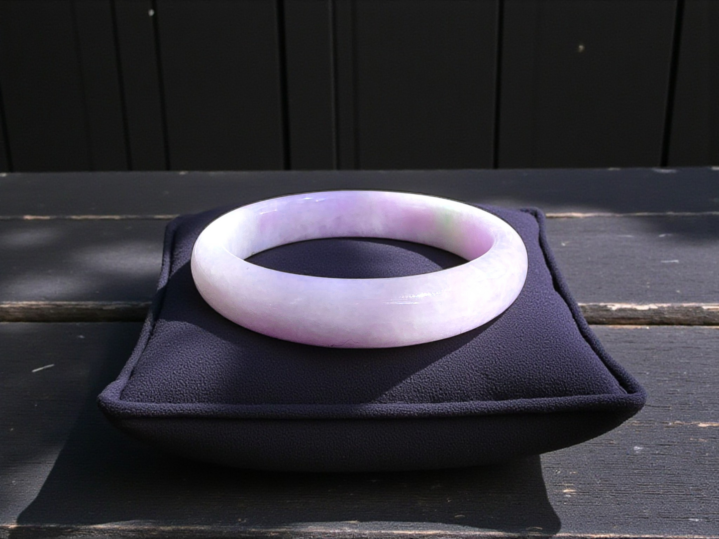 Earth's (MADE IN JAPAN) Burmese Lavender A-Jade Round Bangle Bracelet - Certified 08839
