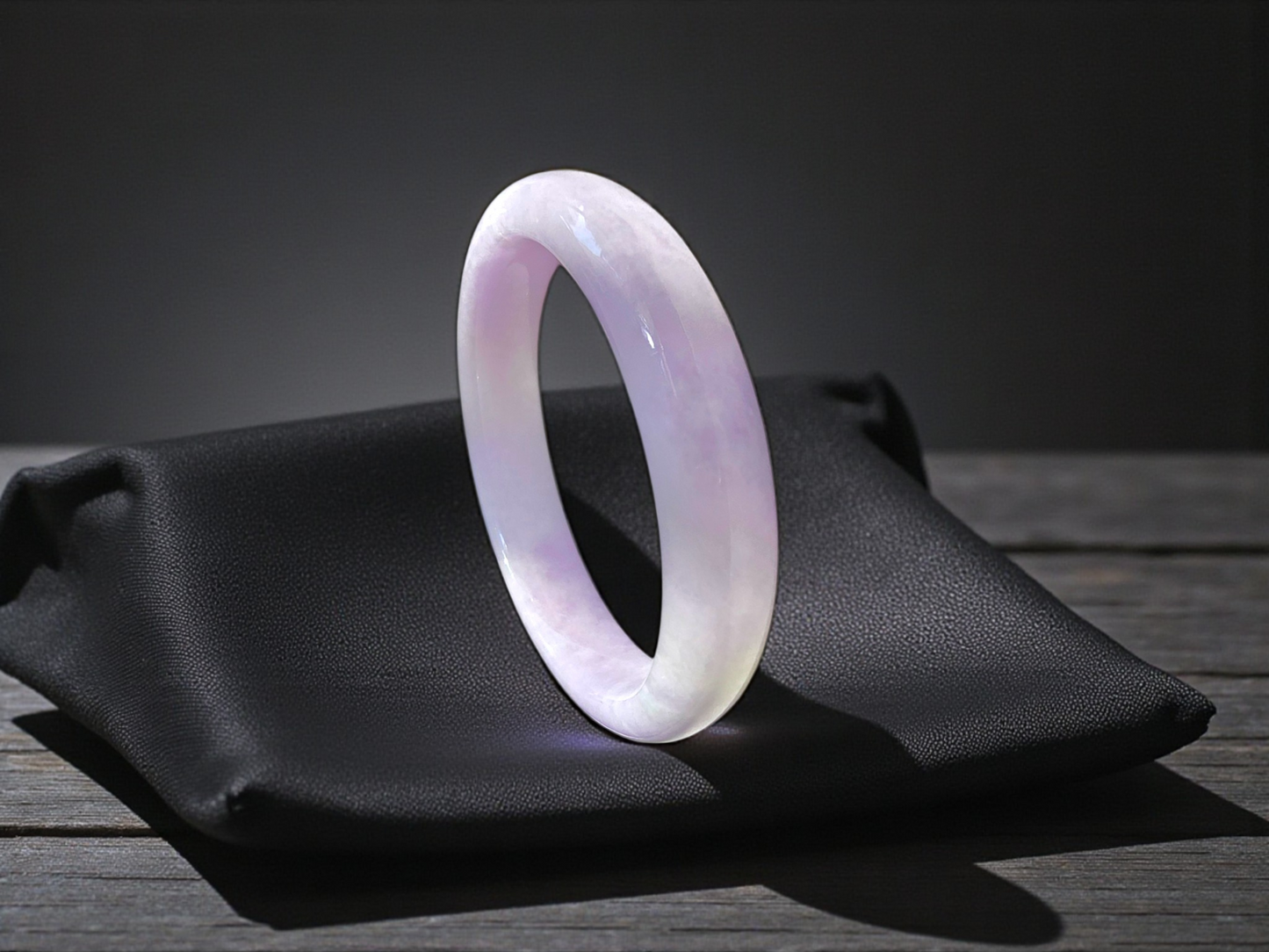 Earth's (MADE IN JAPAN) Burmese Lavender A-Jade Round Bangle Bracelet - Certified 08839