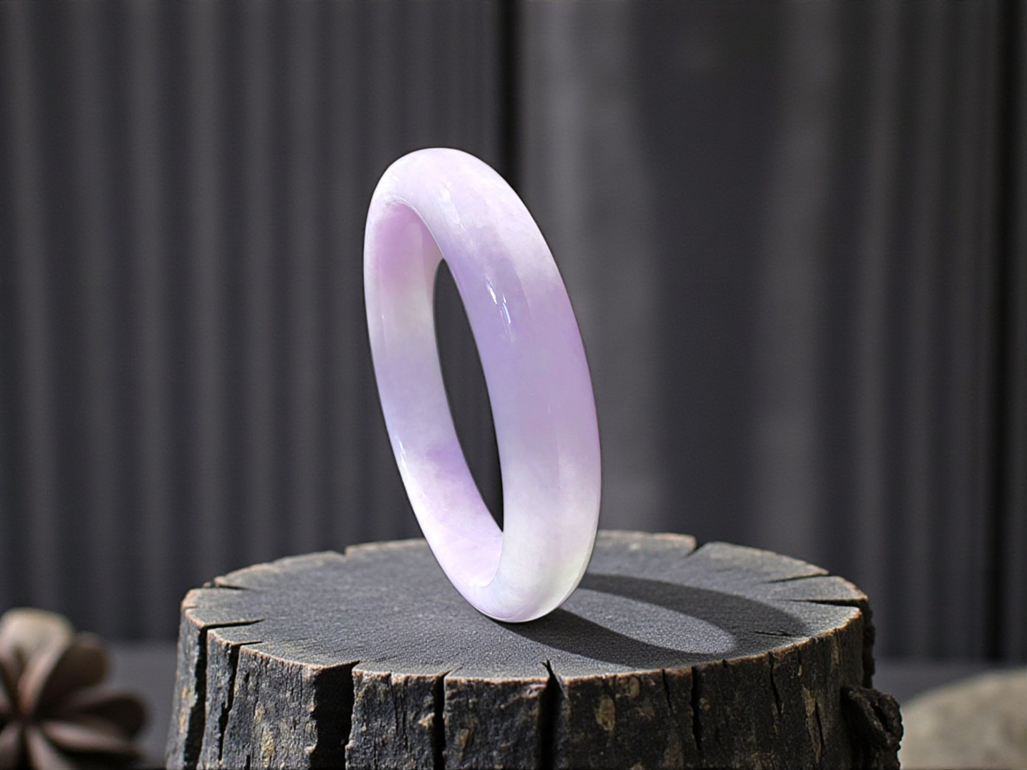 Earth's (MADE IN JAPAN) Burmese Lavender A-Jade Round Bangle Bracelet - Certified 08839