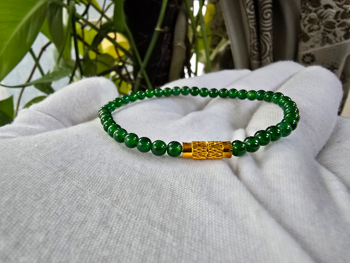 Certified Imperial Japanese Green Burmese A-Jade Beaded Bracelet (MADE IN JAPAN) (4 mm Each x 43 beads) 05042 (With Sterling Silver 925)