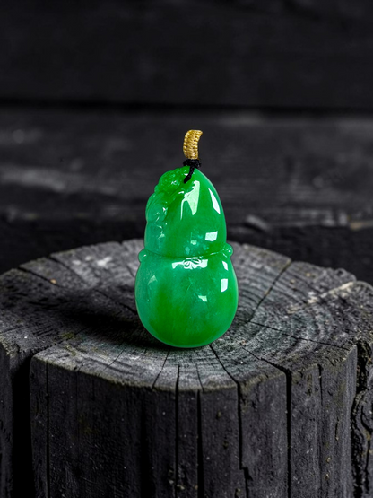 Buddha Double Gourd Vivid-Imperial Green Burmese A-Jadeite Pendant - V1 - Certified