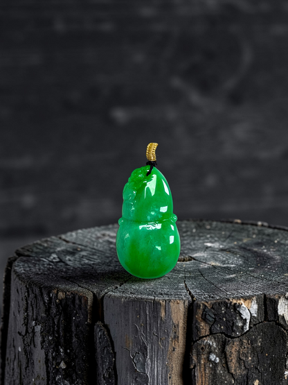 Buddha Double Gourd Vivid-Imperial Green Burmese A-Jadeite Pendant - V1 - Certified