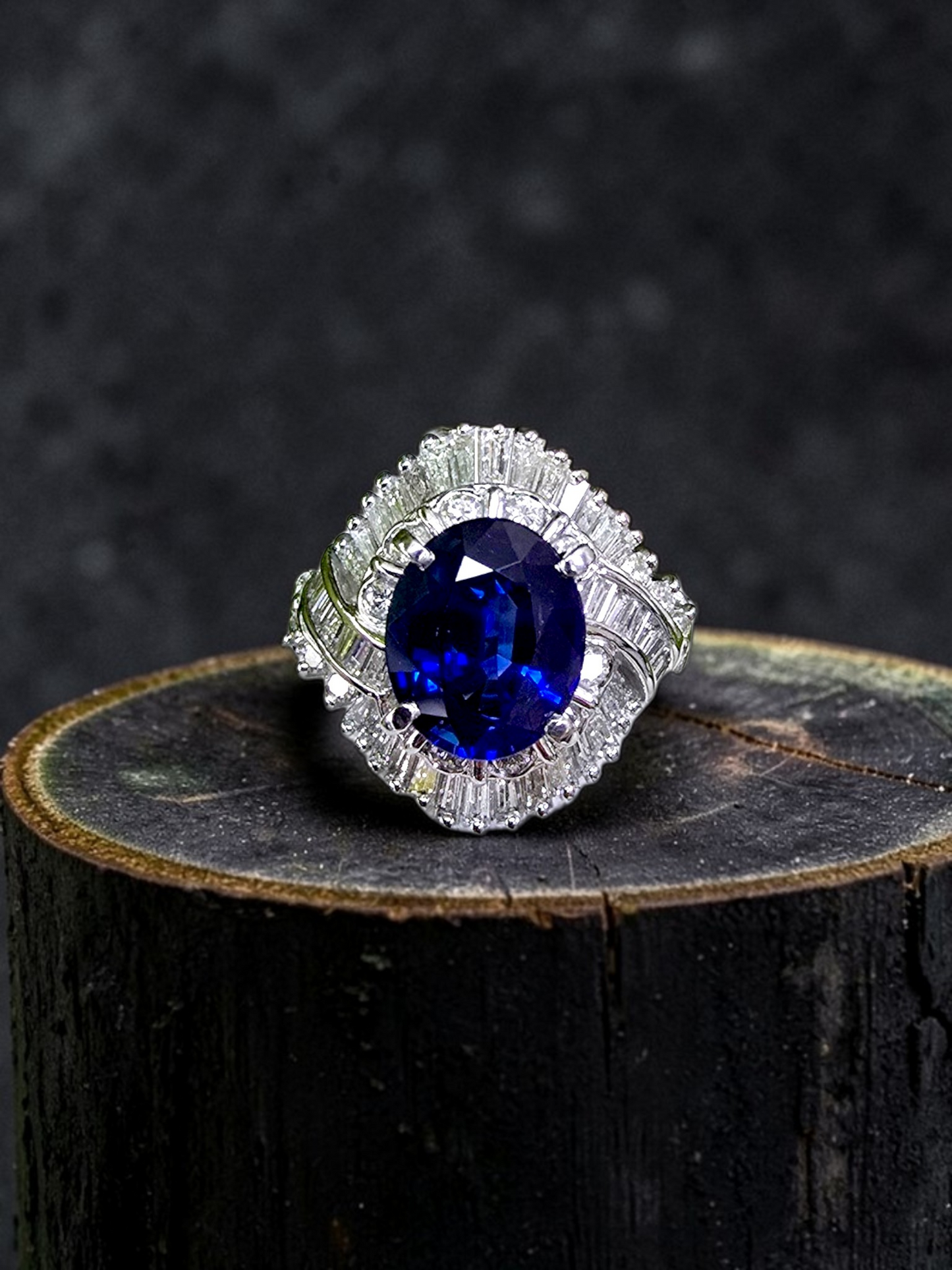Okazaki MADE IN JAPAN Certified Oval Shaped 2.72 cts. Natural Royal Blue Sapphire Ring with Platinum 900 and White Diamonds Size US5  - R11