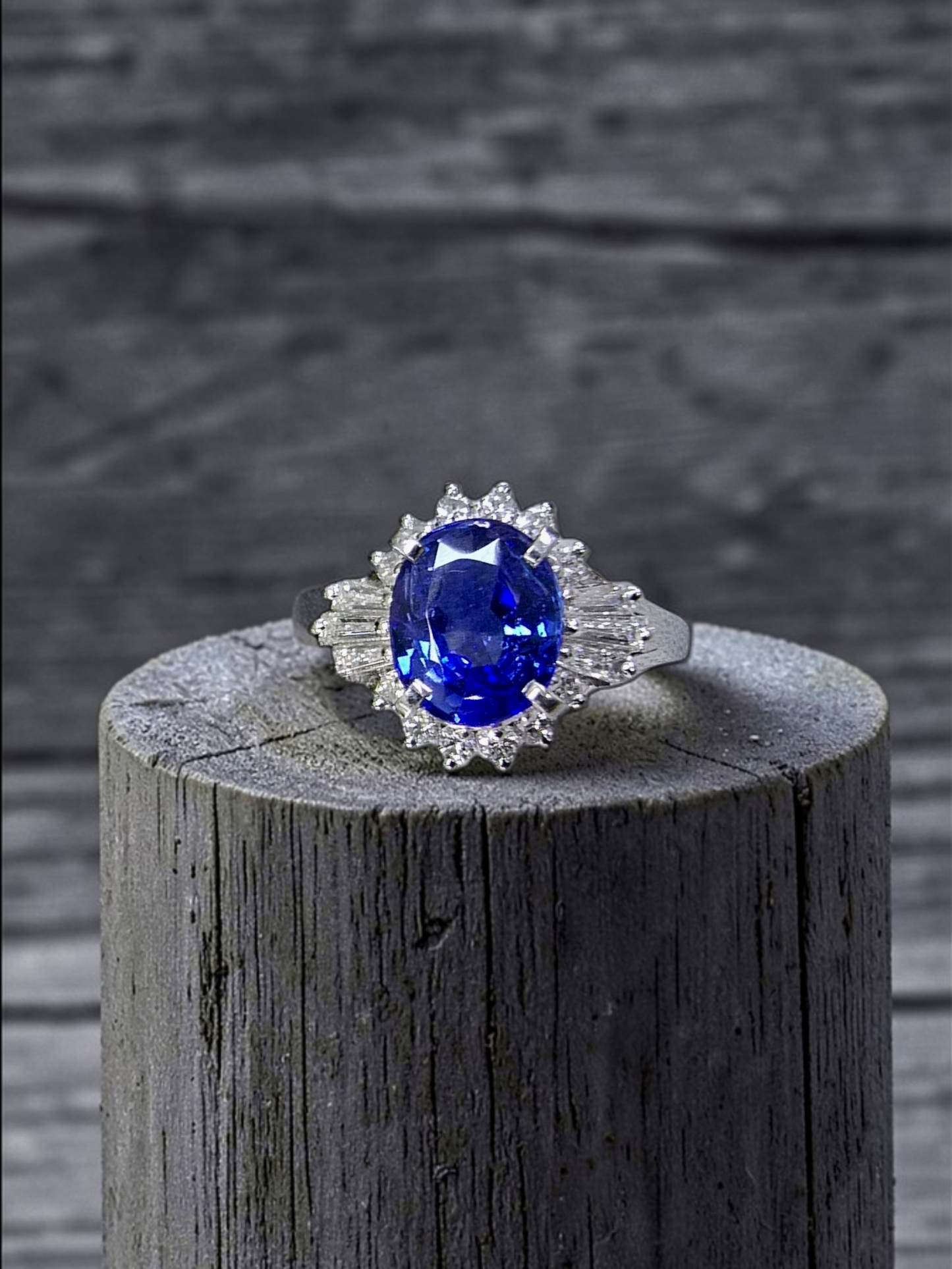 Ichinomiya MADE IN JAPAN Certified Oval Shaped 1.93 cts. Natural Blue Sapphire Ring with Platinum 900 and White Diamonds Size US6.5  - R12
