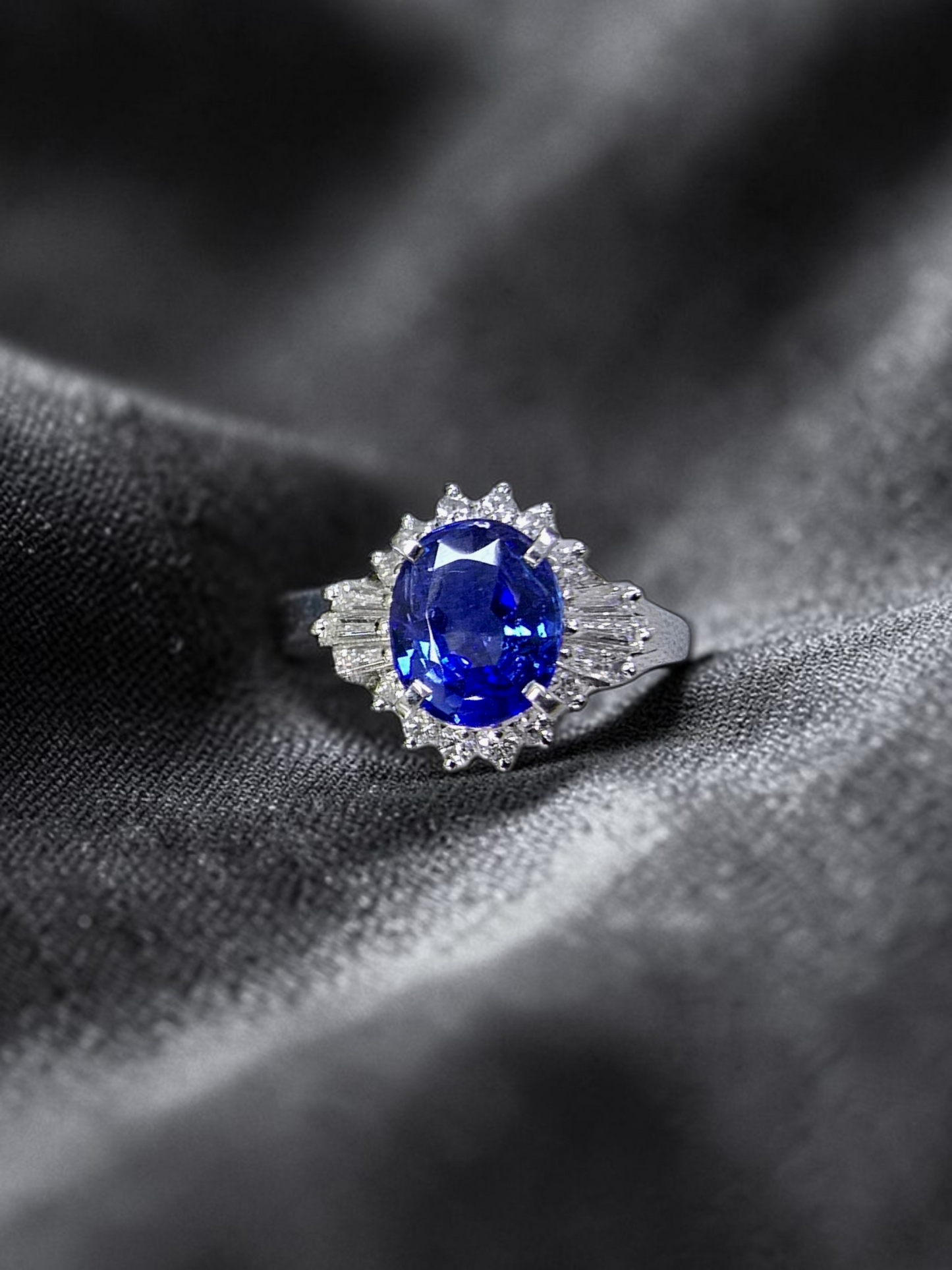 Ichinomiya MADE IN JAPAN Certified Oval Shaped 1.93 cts. Natural Blue Sapphire Ring with Platinum 900 and White Diamonds Size US6.5  - R12