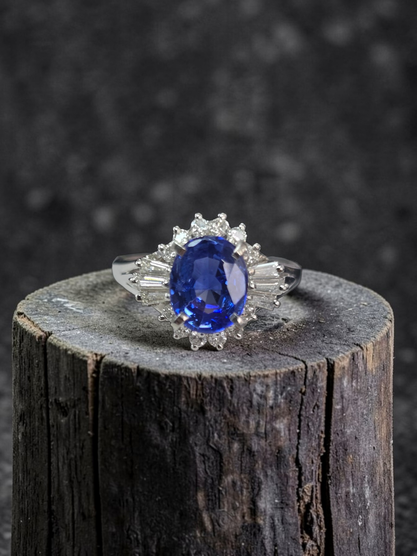 Ichinomiya MADE IN JAPAN Certified Oval Shaped 1.93 cts. Natural Blue Sapphire Ring with Platinum 900 and White Diamonds Size US6.5  - R12