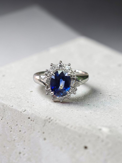 Seto MADE IN JAPAN Certified Oval Shaped 1.80 cts. Natural Deep Blue Sapphire Ring with Platinum 900 and White Diamonds Size US5.5  - R13