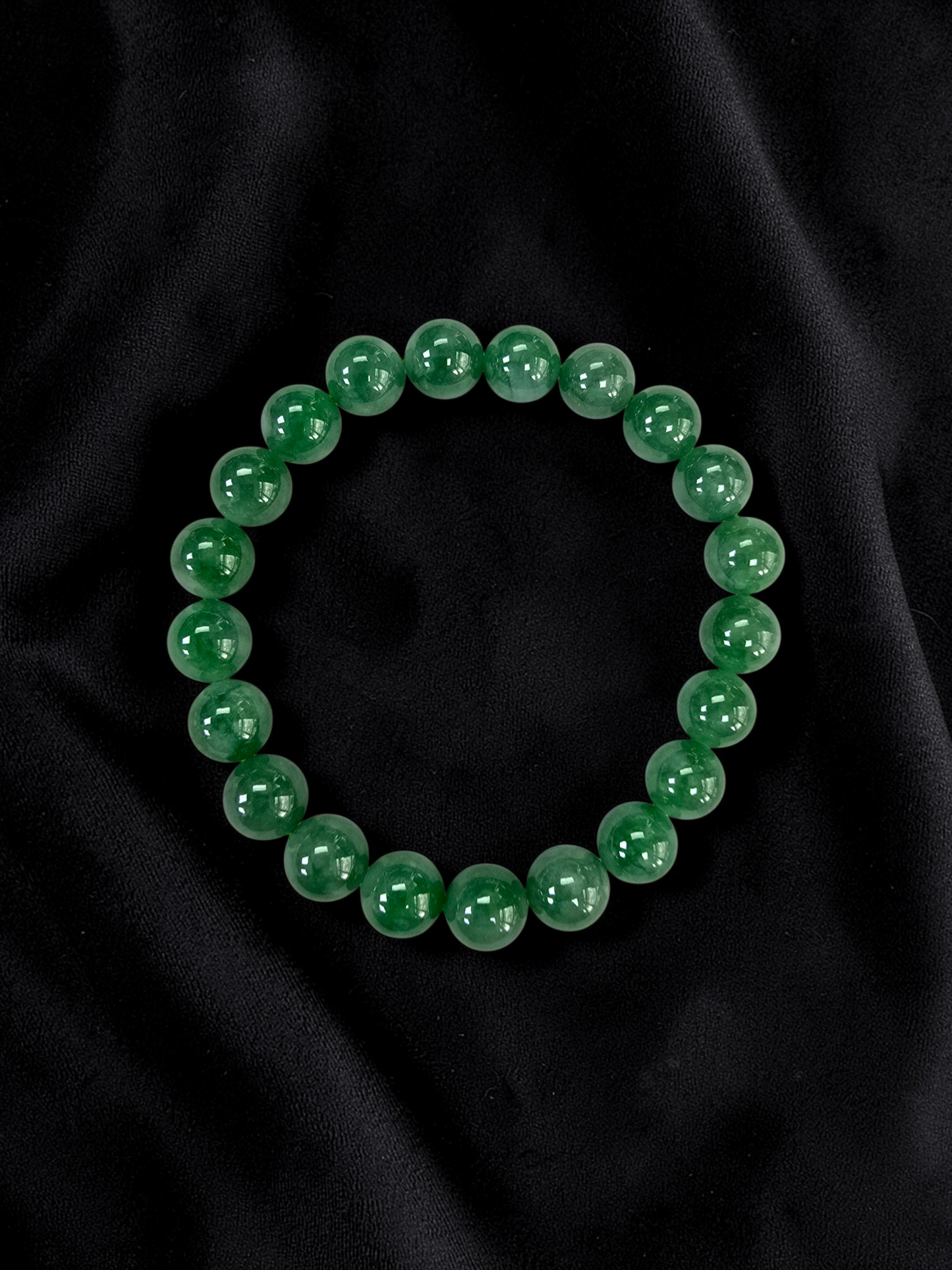 Certified Japanese Vivid Imperial Green Burmese A-Jade Beaded Bracelet (MADE IN JAPAN) (9.50 mm Each x 21 beads) 05050